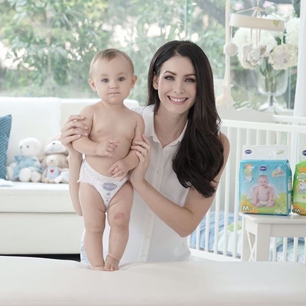 นาตาลี เกลโบว่า