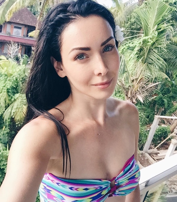 นาตาลี เกลโบว่า