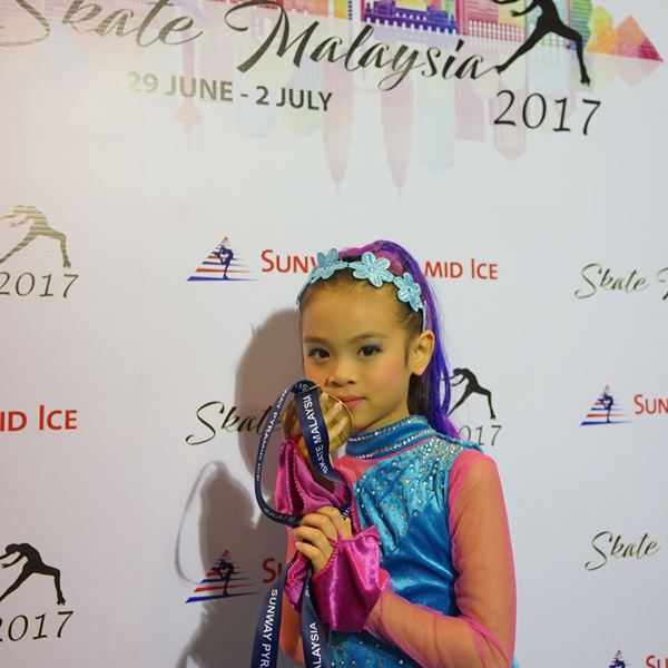   น้องเวนิส วณิสตา แบม จณิสตา  