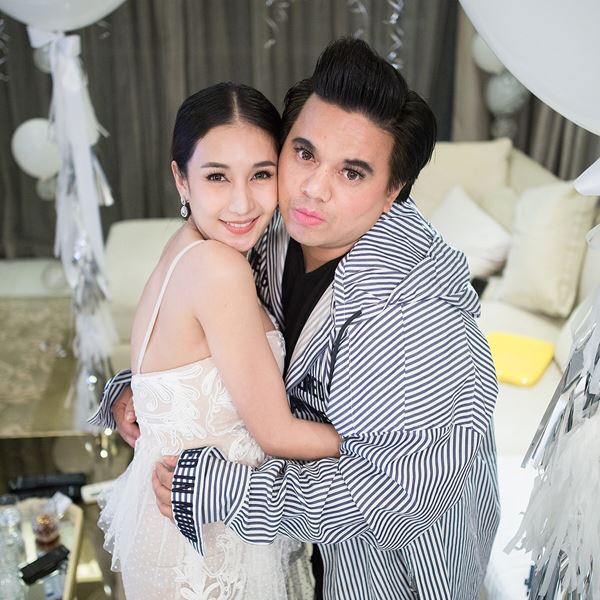  เนย โชติกา