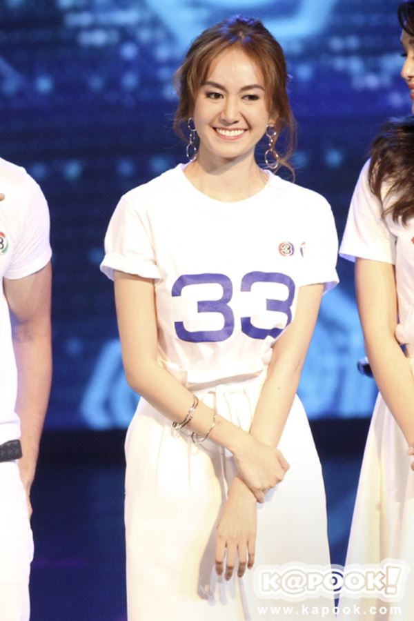 แป้ง พรภัสร์ชนก 