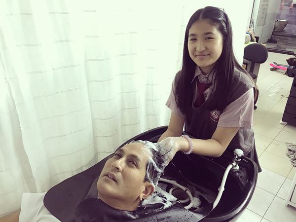 พีท ทองเจือ