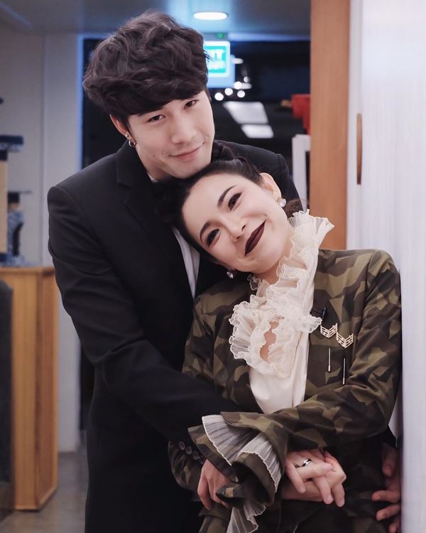 ซัน ประชากร ดีเจต้นหอม  