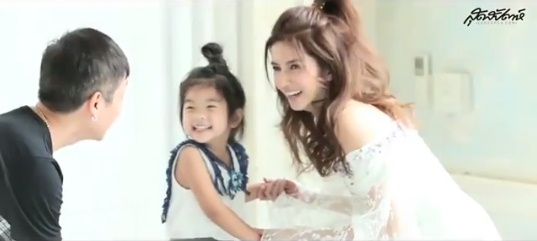 โบว์ แวนด้า น้องมะลิ 