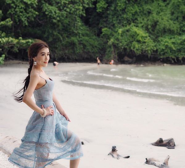  เอิร์น จิรวรรณ 