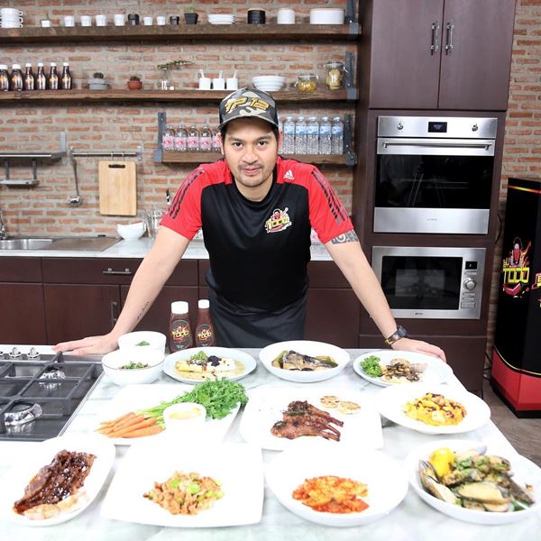 นุ่น วรนุช