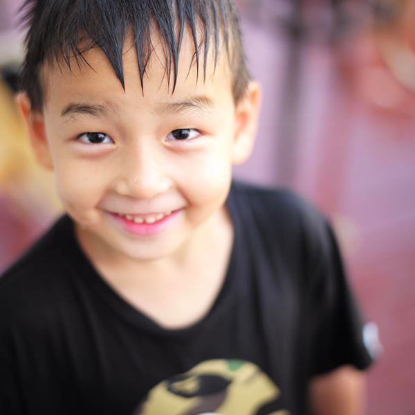 พลอย ชิดจันทร์ 