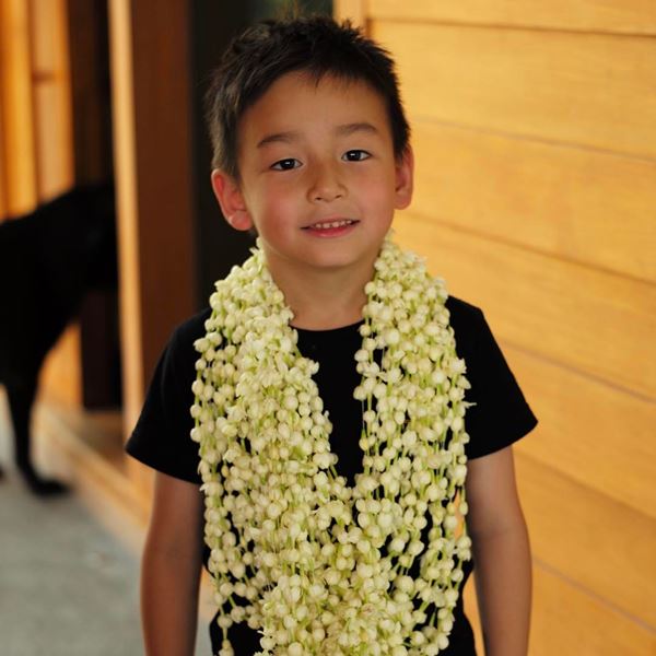 พลอย ชิดจันทร์ 