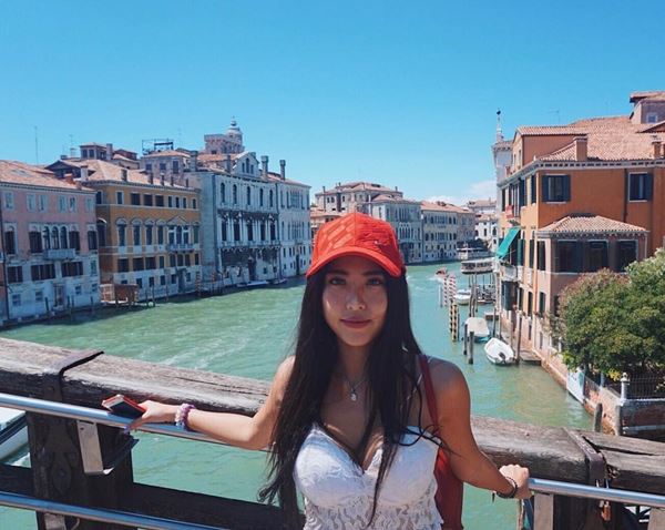 หวาย ปัญญริสา 