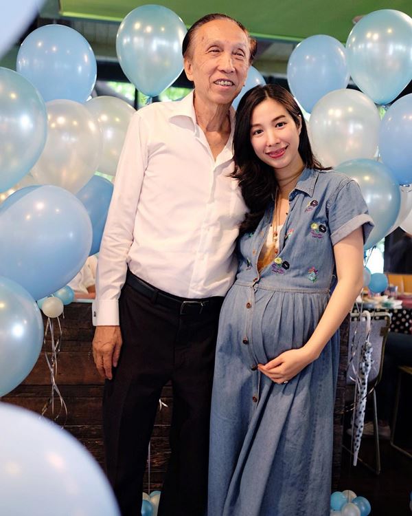 เอ้ก บุษกร กัปตัน ภูธเนศ