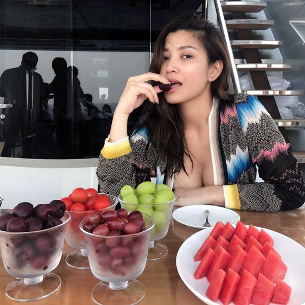 เอมมี่ มรกต