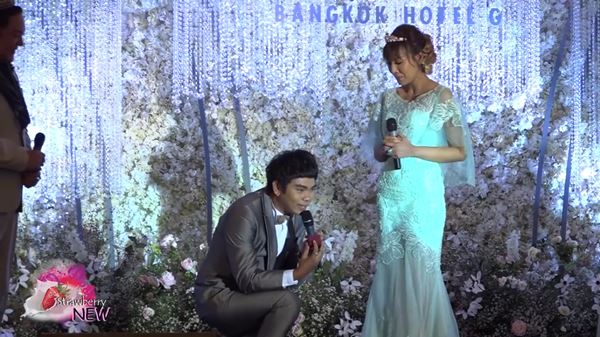  แจ็ค เชิญยิ้ม