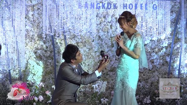  แจ็ค เชิญยิ้ม