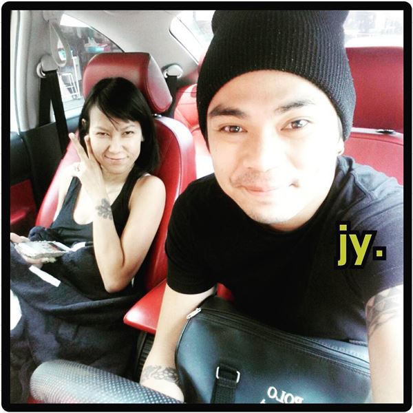  แจ็ค เชิญยิ้ม