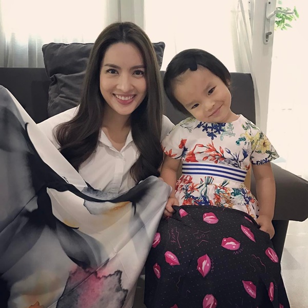 แอฟ ทักษอร