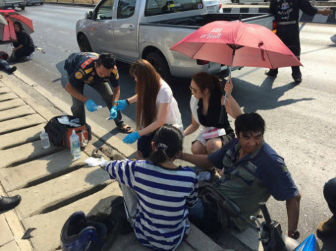  จั๊กจั่น อคัมย์สิริ