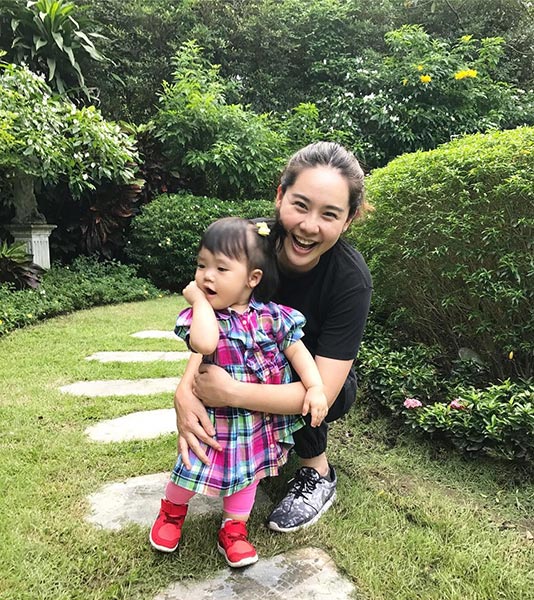 นุ้ย สุจิรา