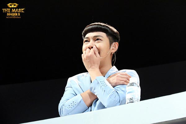 งานเต้นรำในคืนพระจันทร์เต็มดวง