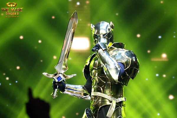 งานเต้นรำในคืนพระจันทร์เต็มดวง