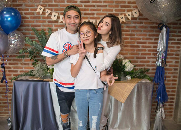 อุ้ม ลักขณา