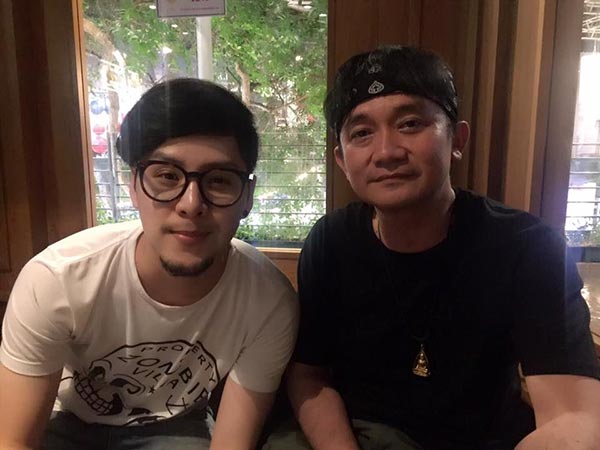 มือปืน หน้ากากทุเรียน