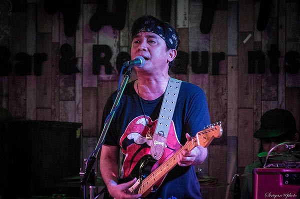 มือปืน หน้ากากทุเรียน