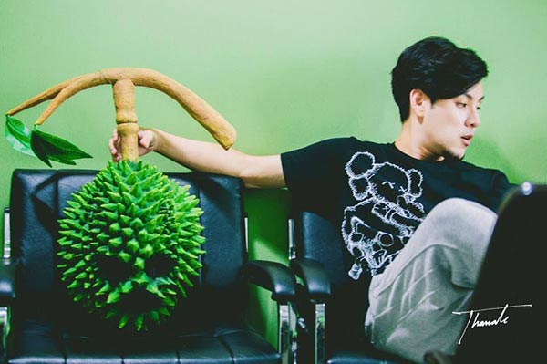 มือปืน หน้ากากทุเรียน