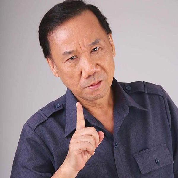 แอนนา ชวนชื่น