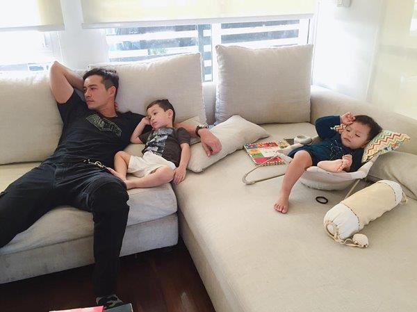 พลอย ปีเตอร์