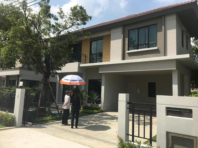 ปราง กัญญ์ณรัณ