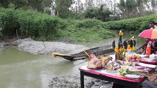 ซากเรือตะเคียน