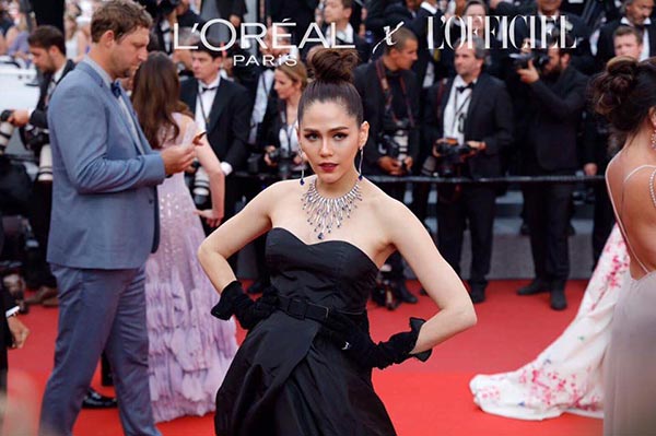 ชมพู่ อารยา