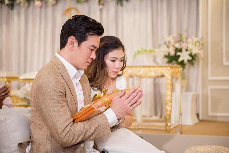 งานแต่งชาคริต แอน