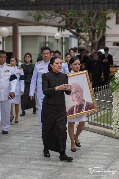  งานฌาปนกิจ อี๊ด สินีนาฏ โพธิเวส