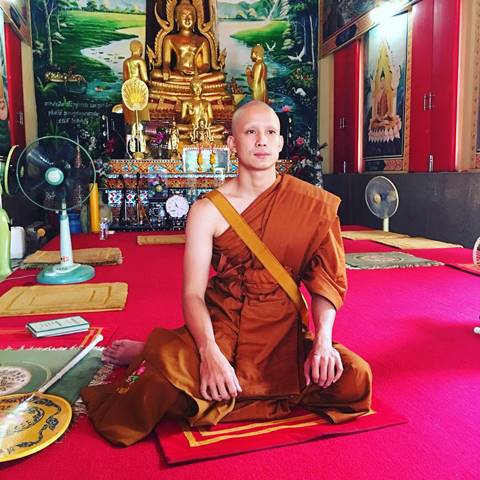 ตั้ม เดอะสตาร์ 10 เข้าพิธีอุปสมบทอย่างเรียบง่าย พร้อมรับฉายาทางธรรม พระสุธโน