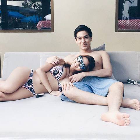 อูย..ดราม่าร้อน ! หวาย โชว์จูบแฟนหนุ่ม-จับหน้าอกใน IG ก่อนลบอย่างไว 