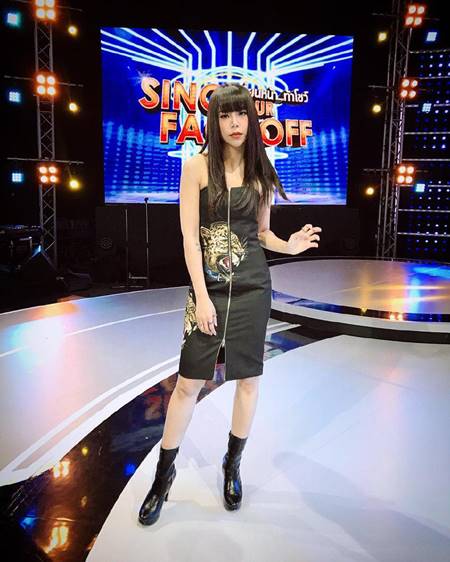  ซานิ แต่งหน้าเป็น เอ็ดดี้ ผีน่ารัก