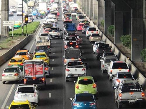 รถป้ายแดง