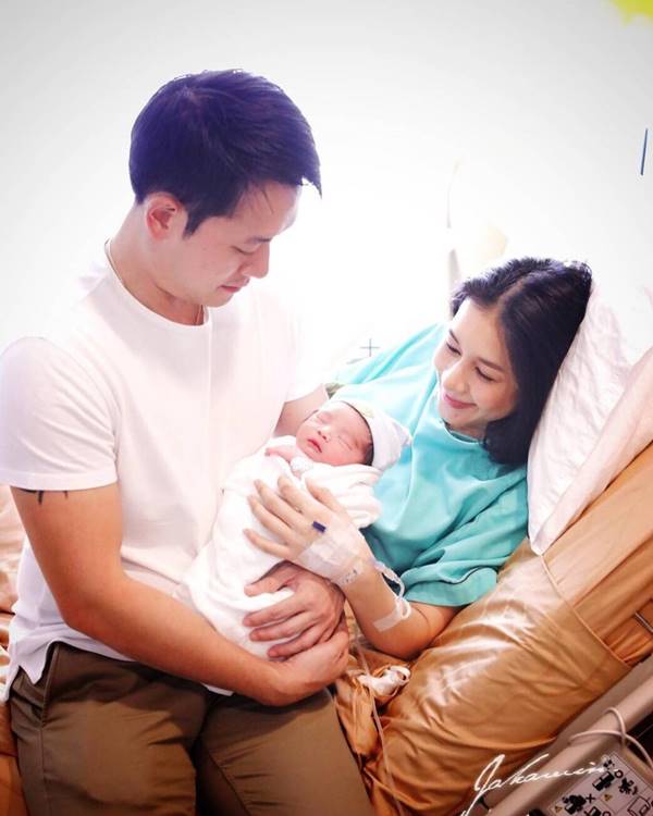 เนย ไฮโซอาร์ม