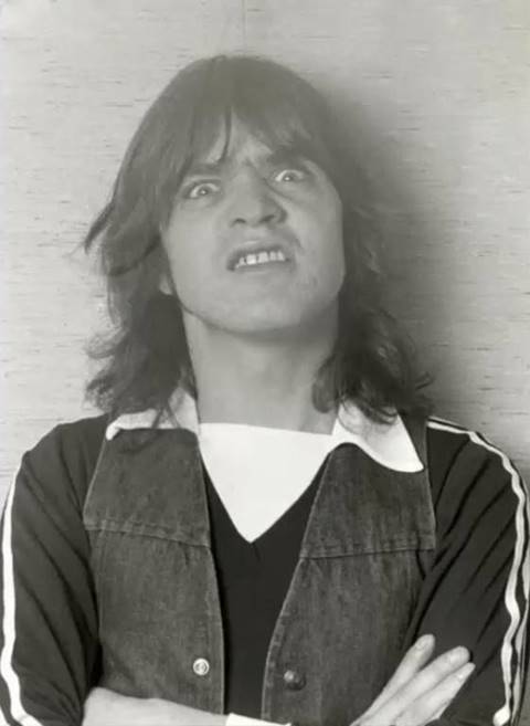 ยัง มือกีตาร์ AC/DC