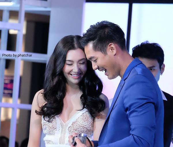 เวียร์ - เบลล่า