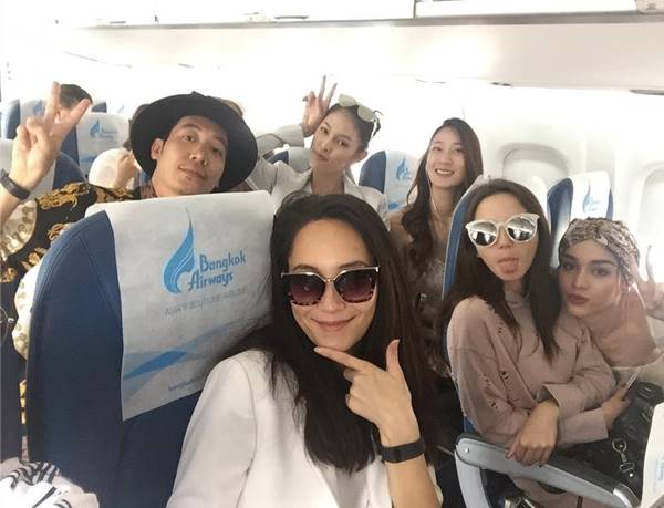 ทีมบี The Face 3 ยกแก๊งเที่ยวทะเล ขอแจงกันดราม่า บลอสซั่ม ไม่มาร่วมทริป 