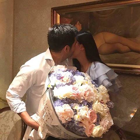 นุ่น ต๊อด กับโมเมนต์สุดหวาน ครบรอบแต่งงาน 7 ปี รักไม่มีเปลี่ยนแปลง  