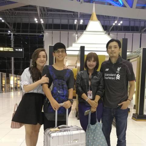 หนุ่ม ศรราม จูงมือ นิโคล ไปส่ง น้องทิกเกอร์