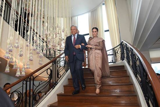 สุเทพ เทือกสุบรรณ ปลื้มใจ น้ำทิพย์ ลูกสาวคนเล็ก แต่งงาน นิโคลัส โฮ 