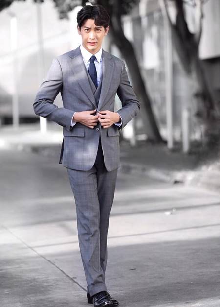  ดีเจพุฒ จุ๋ย วรัทยา