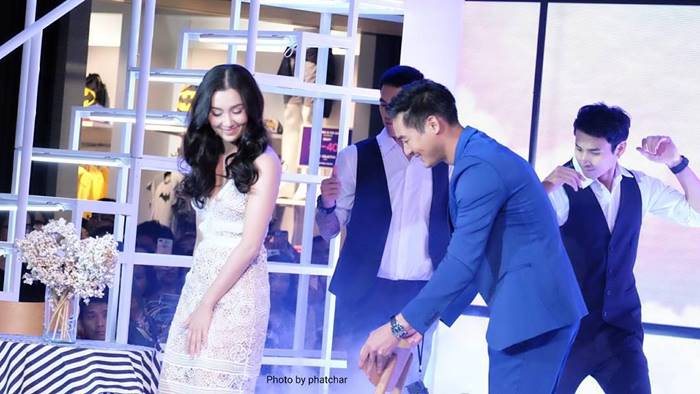 เวียร์ - เบลล่า