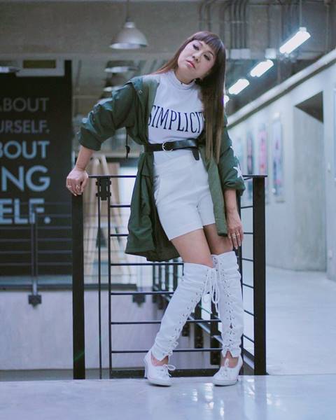 จิ้นกระจาย ครูอ้วน ลงรูปหวานกับ อ.เชน 15 ปี กินข้าวกัน 2 ครั้ง แบบนี้..!