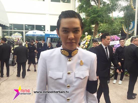 ดัง พันกร