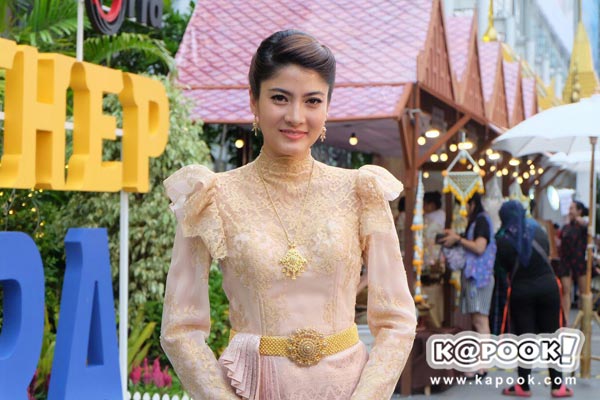  มาร์กี้ ราศรี 